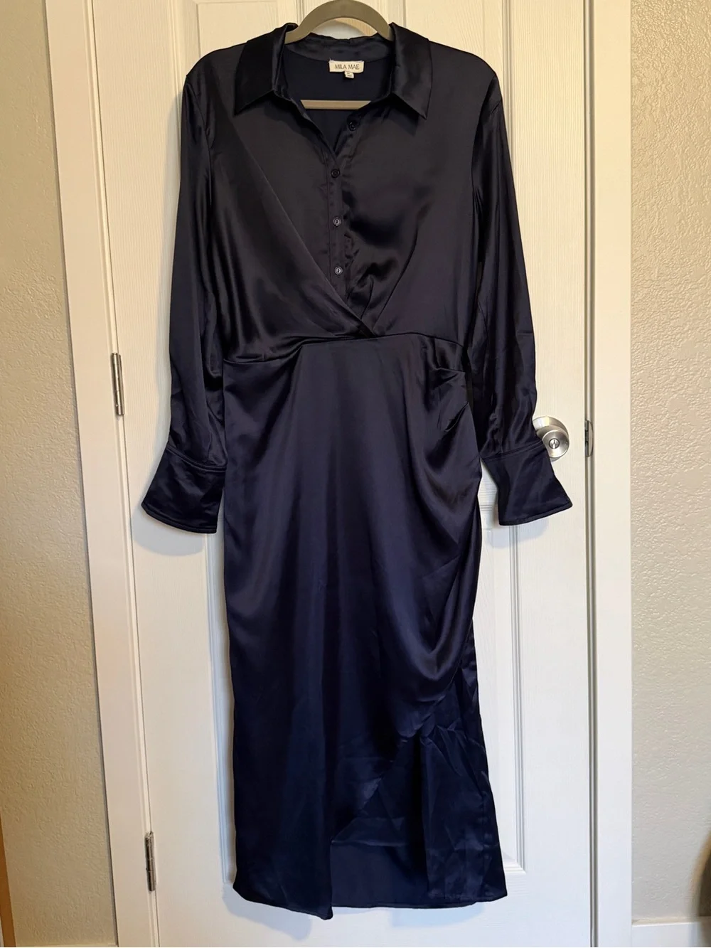 Mila Mae Never Worn Feminine Navy Satin Wrap Midi Dress Long Sleeve Size XL - Picture 2 of 9